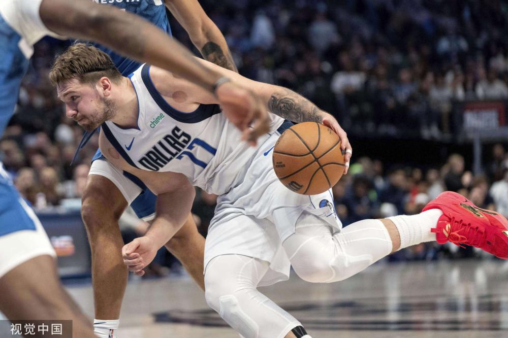 受着巨大的 受着巨大的