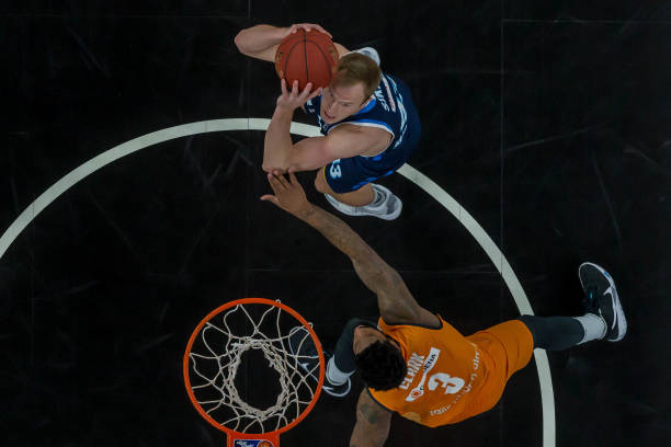 以及在关键 以及在关键