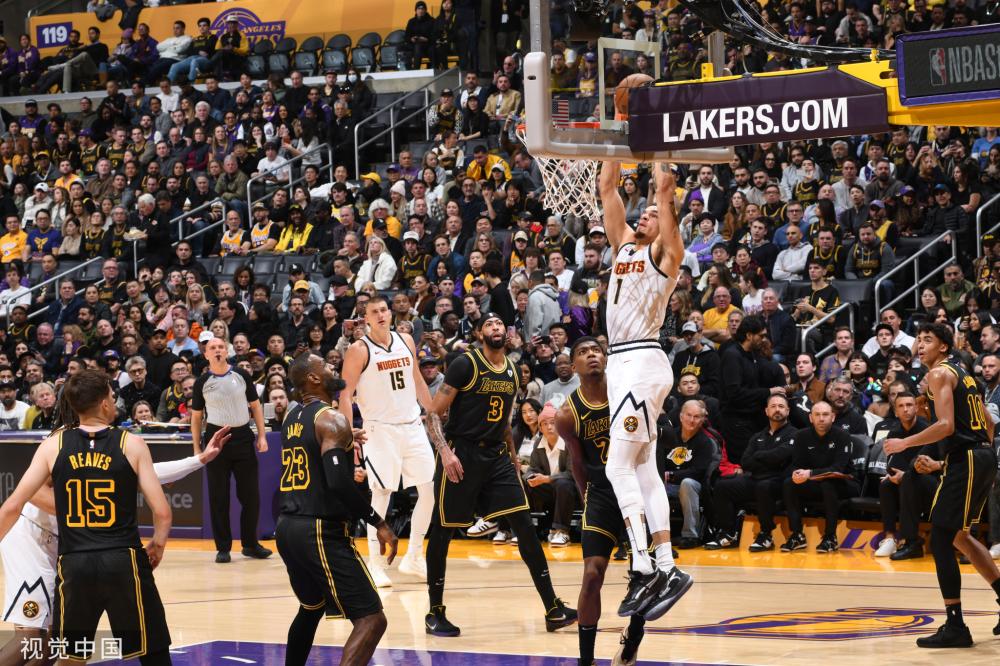 保持他们的 保持他们的