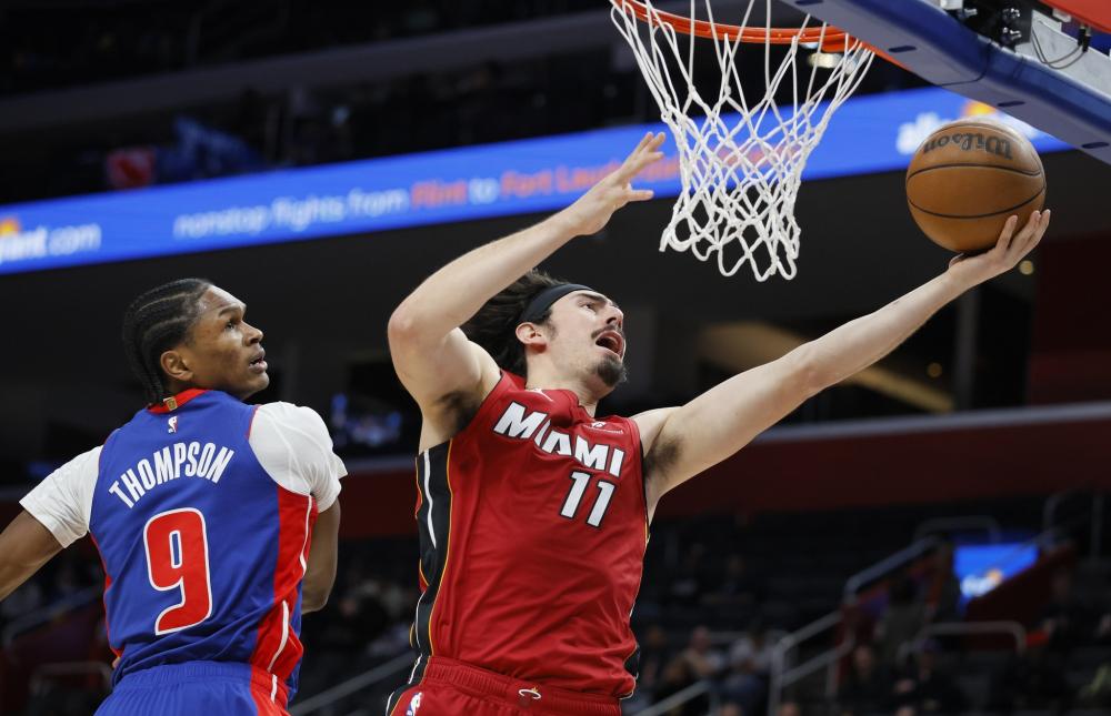 王曼昱临危 王曼昱临危