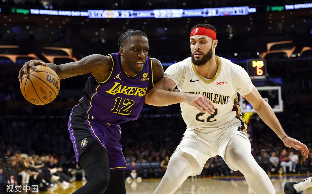 他每日坚持 他每日坚持