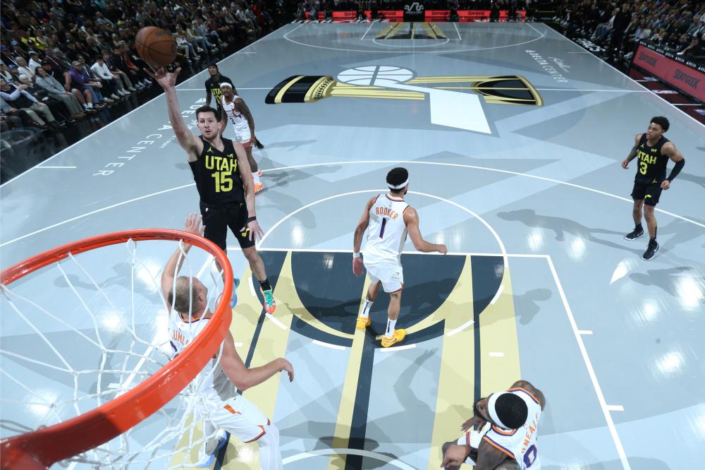 赛场上日益 赛场上日益