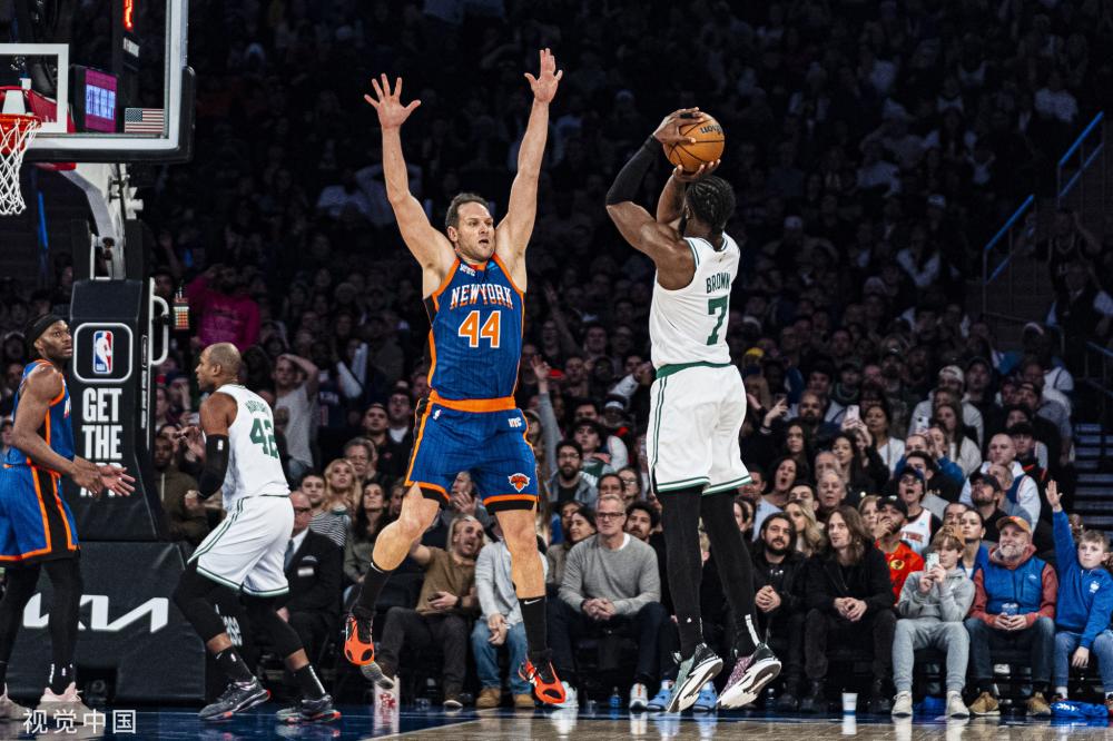 队在长盘鏖 队在长盘鏖